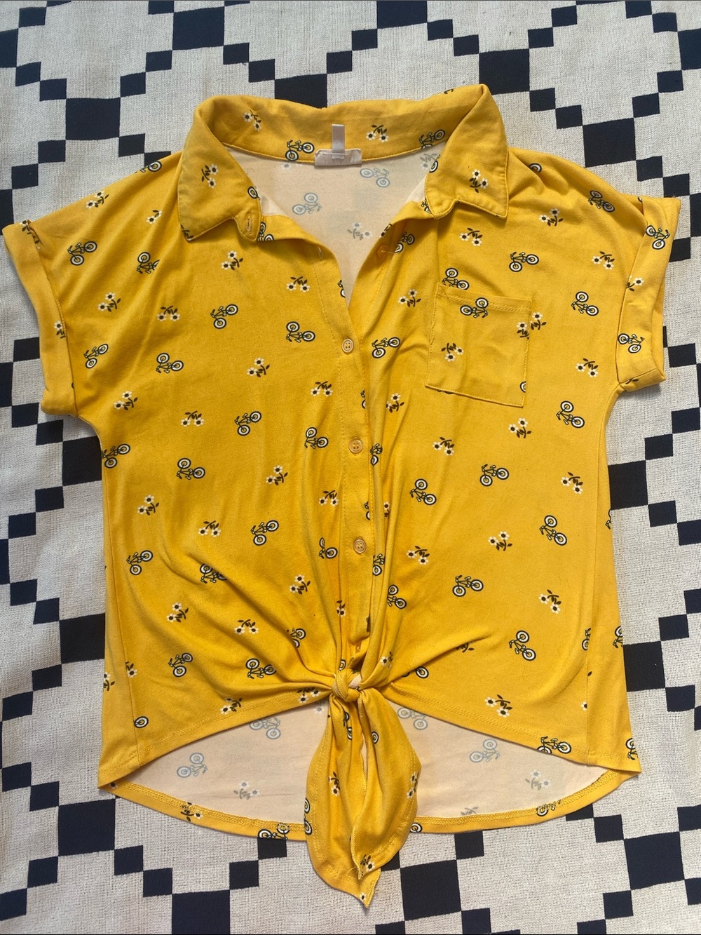 Self Esteem bicycle floral print yellow button down tie up top size L (14)